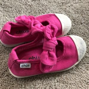 Pink Chus size 26